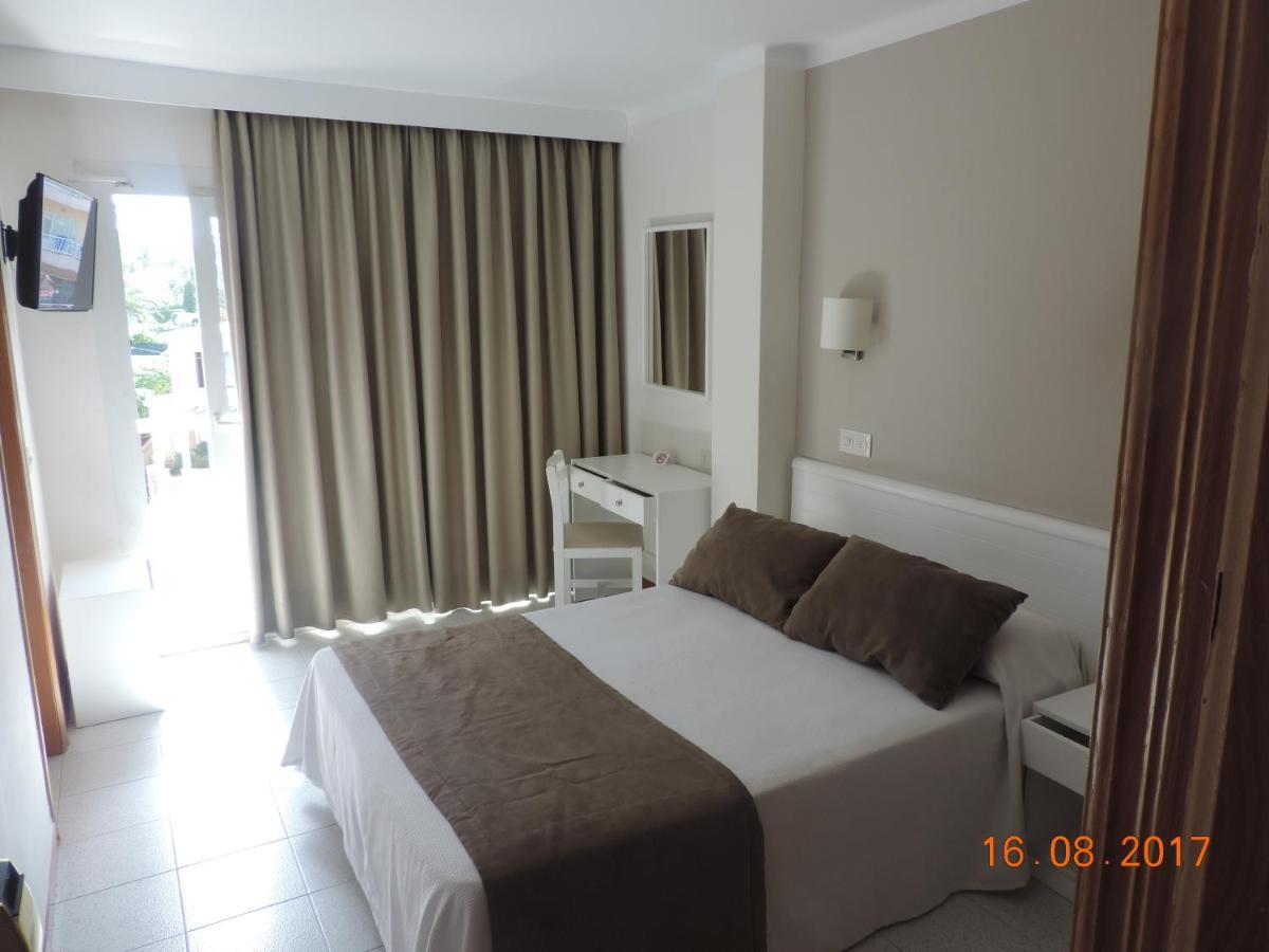Hostal Residencia Sutimar Peguera Kültér fotó